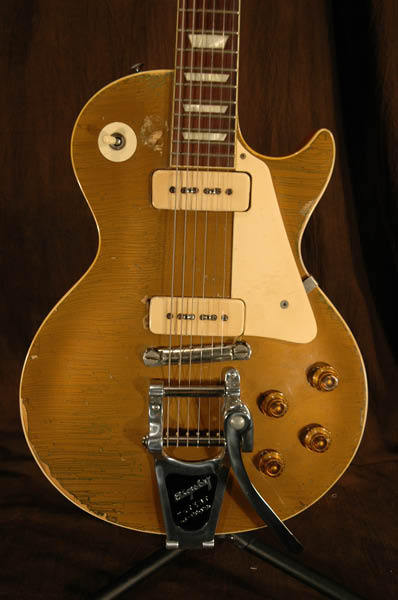 gibson_Les_Paul_1953_vibrato_bigsby_big.jpg
